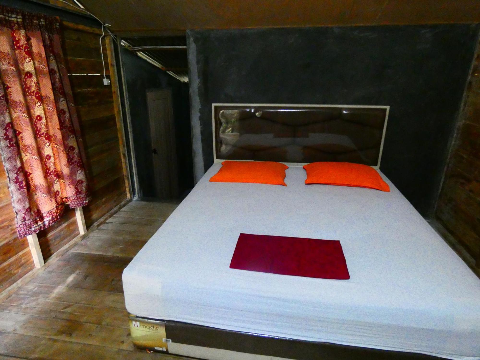 Olala Cafe & Bungalows Sabang  Zimmer foto
